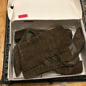 GENUINE SUEDE KNEE HIGH ALDO BOOT